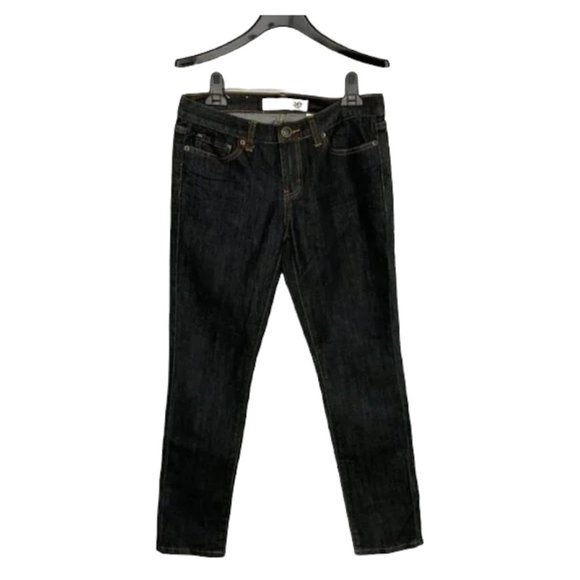 Joe Fresh Denim - 🌵3/$15  Joe Fresh Dark Blue Slim Coupe Etroite Jeans